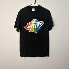 Minnesota Wild Hockey NHL Black Tshirt Rainbow Logo Small L5