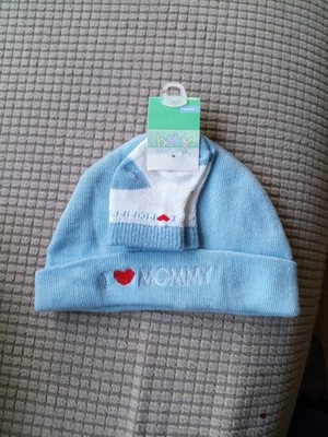 I Love My Mom Funny Baby Cap And Socks Infant Hat Baby Beanie Set 