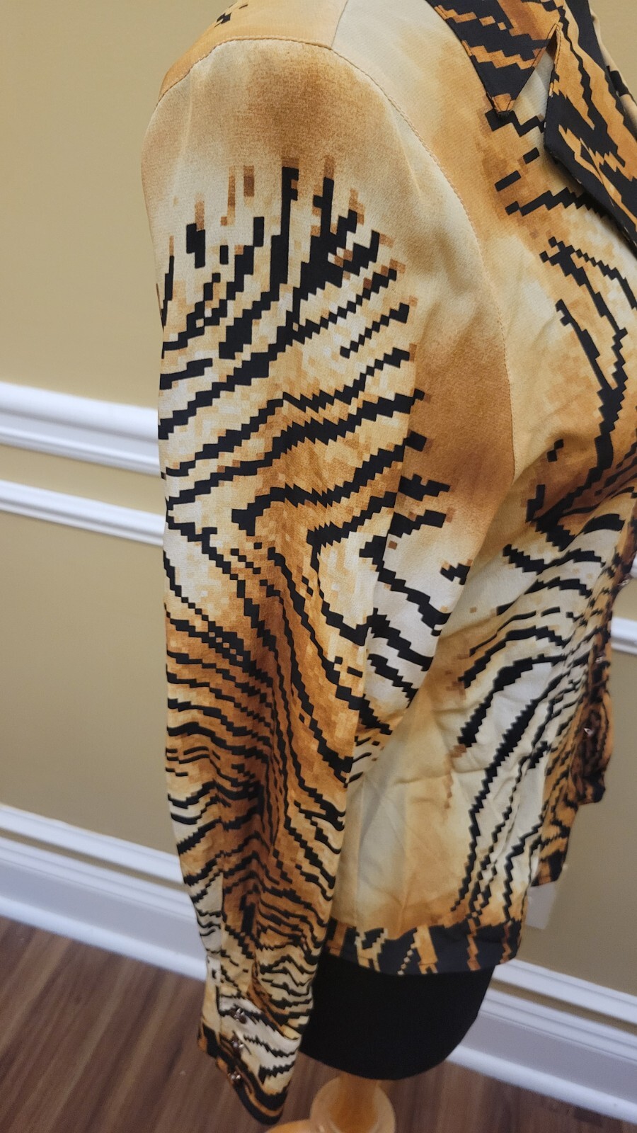 Escada Multi-Colored "Tiger" Blouse Size 40/US 8 - image 5