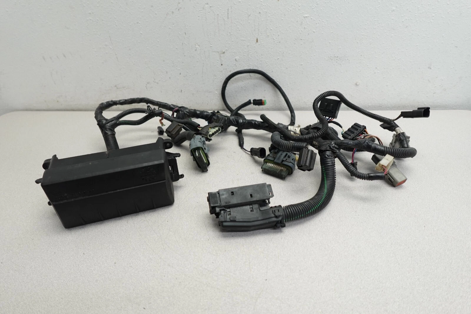 2005 Mach Z 1000 Ski-Doo OEM Multi-Function Wiring Harness Motor Wire Loom