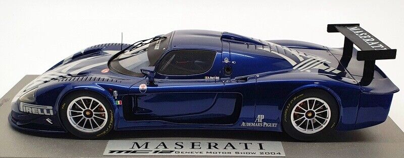 BBR Models 1/18 Scale P1802 - Maserati MC12 Geneve Motor BBR Models 1/18 Scale P1802 - Maserati MC12 Geneve Motor