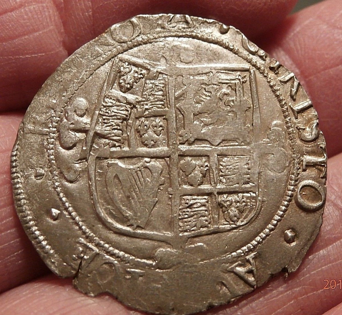 1639-40 CHARLES I SILVER SHILLING TRIANGLE MINT MARK UNIQUE