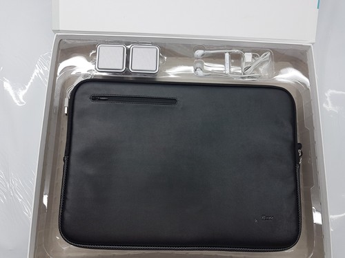 ILUV ESSENTIAL KIT GIFT PACK FOR 15" MACBOOK AIR/PRO OR PC LAPTOP CASE - Afbeelding 3 van 7