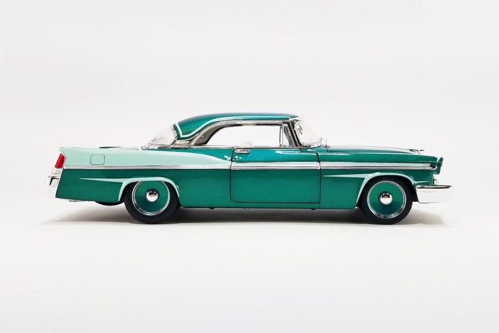 1956 CHRYSLER NEW YORKER ST. REGIS 1/18 DIECAST CAR ACME