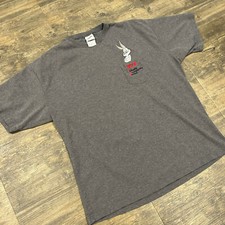 Vintage 2000 Warner Bros Bugs Bunny Embroidered Pocket T-Shirt Size XL V.I.P