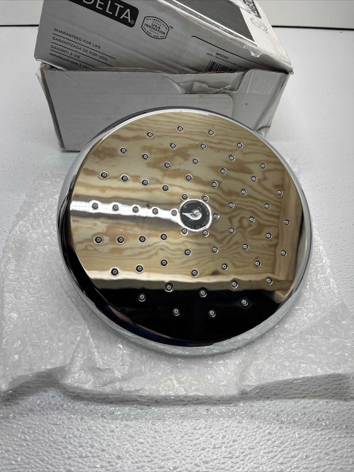 Delta Faucet Raincan TouchClean Shower Head, 1 Function Chrome RP52382