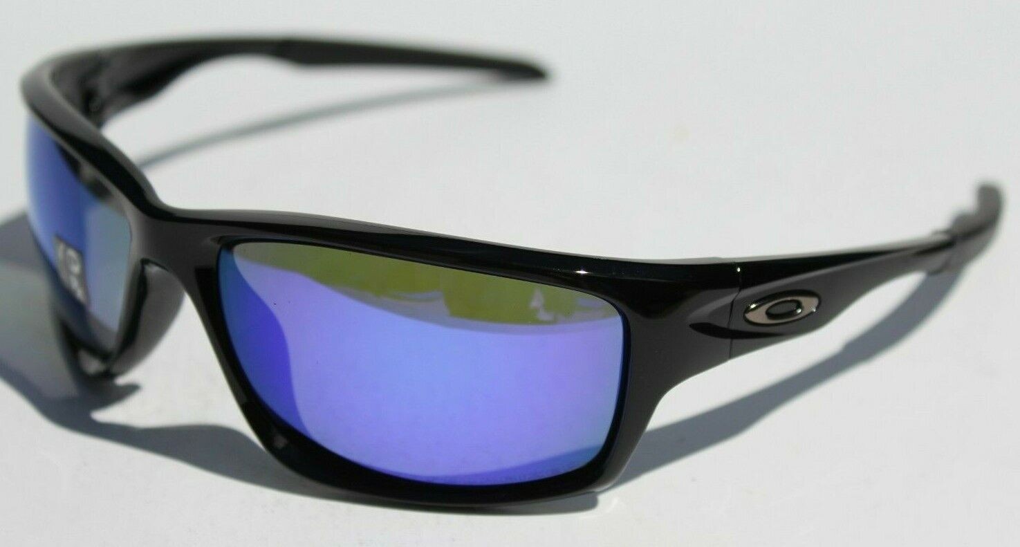 oakley canteen polarized