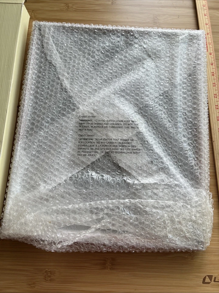 Quadro de galeria Pottery Barn Kids anos escolares 9 fotos caixa aberta não usado - Imagem 4 de 4