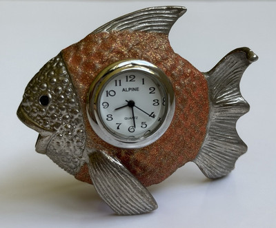 ALPINE Fish Shaped Desk Clock Metal Silver Orange Quartz Movement Novelty