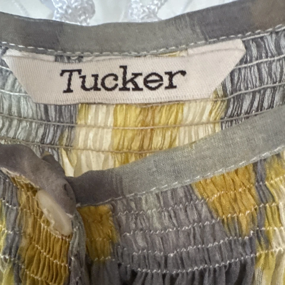 Blusa Top Tucker 100% Seda Cuello Calado Talla M Amarillo Gris Estampado Ikat Transparente Foto 2 de 4