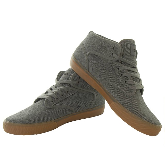 globe motley mid skate shoe