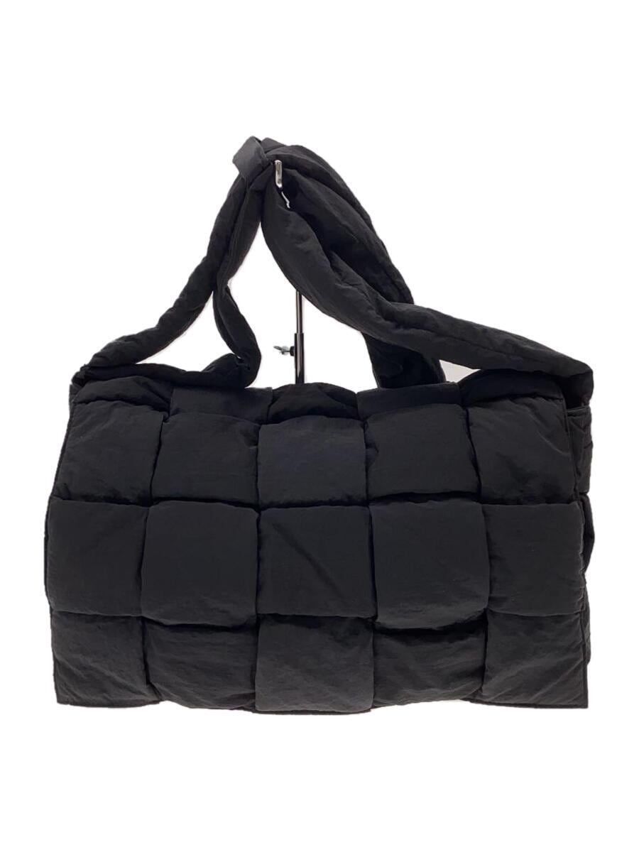BOTTEGA VENETA Shoulder Bag Maxi Padded Tech Cassette Black BOTTEGA VENETA Shoulder Bag Maxi Padded Tech Cassette Black