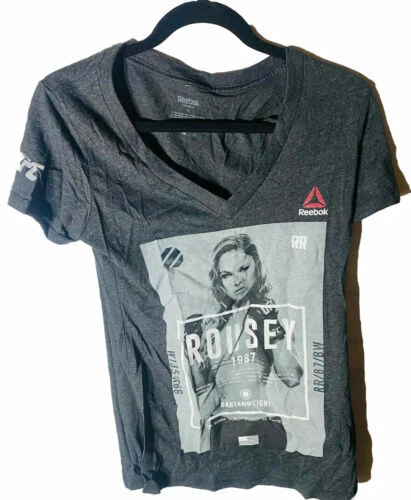 Vêtements vintage Reebok pour homme