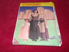    McCALL'S 8449 - ADULT  CHILDS RENAISSANCE-MEDIEVAL COSTUME PATTERN 4-18 FF