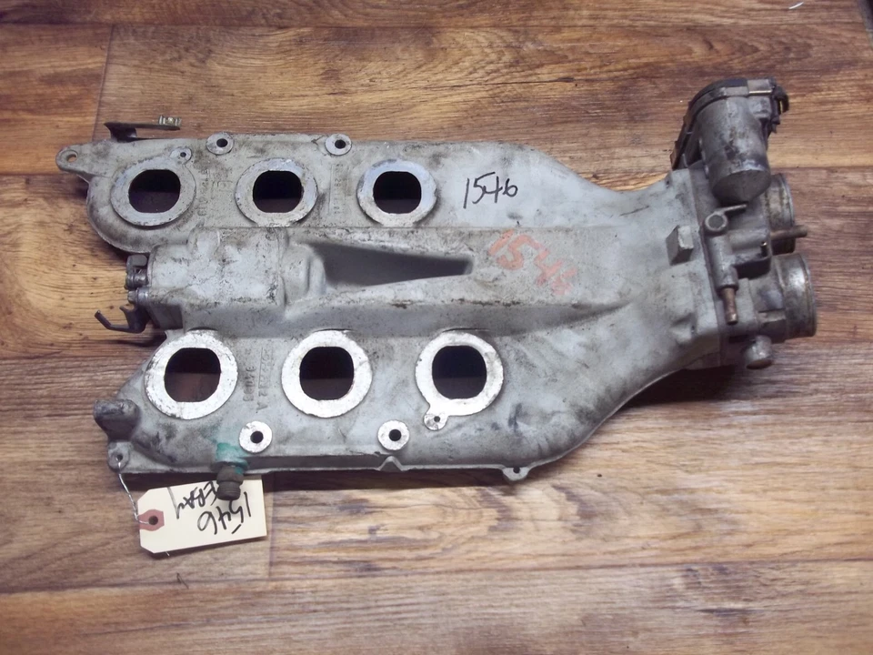 Conjunto de colector de admisión superior del motor Cadillac Catera 1997-2001 3,0 L OEM Foto 2 de 4