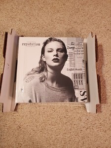 Taylor Swift Reputation Tour Vip Box for sale | eBay