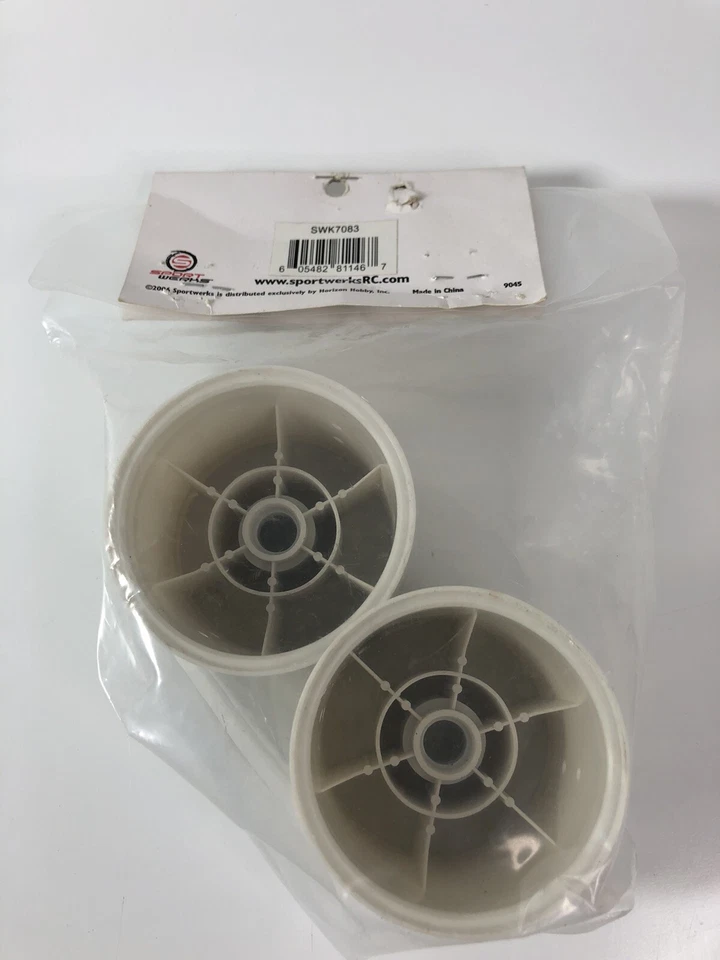 Sportwerks SWK7083 Front Dish Wheels (2) White: 1/10 Scale Reaction - Image 3 of 4