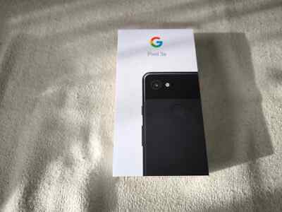 Original  Google Pixel 3A - Nur Verpackung / Karton + Spigen Hülle - Kein Gerät!