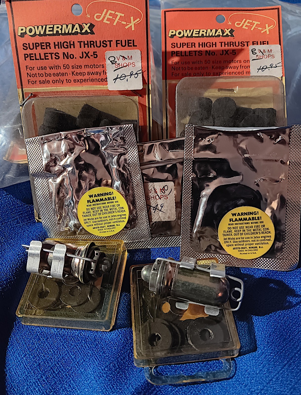 (2) Jetex Vintage Size 50 Motor  (5) Boxes JX-5 Fuel (3) Fuse (2) Washer Bundle