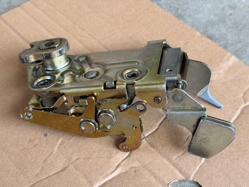 Used 1984-94 PORSCHE 911 930 Door Latch Driver Side 96453105303 LH W47/87 - Picture 5 of 21