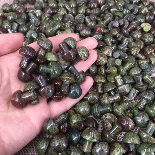 100pcs Natural mini Dragon Blood stone mushroom Quartz Crystal Reiki Healing - Picture 3 of 12