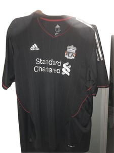 liverpool black football shirt