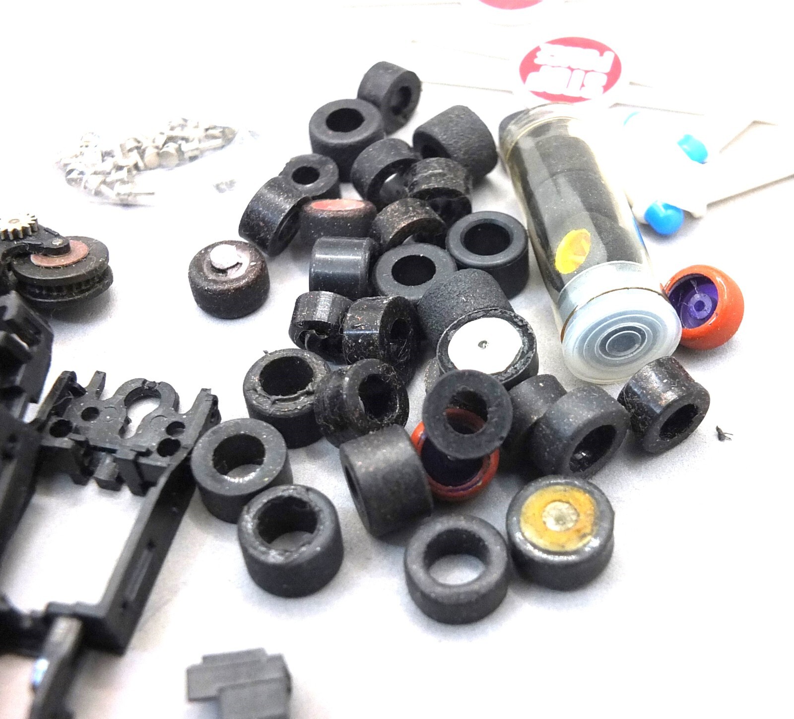 2 HO Slot Car Parts SALVAGE Lot Parts Pile of Chassis, Tires