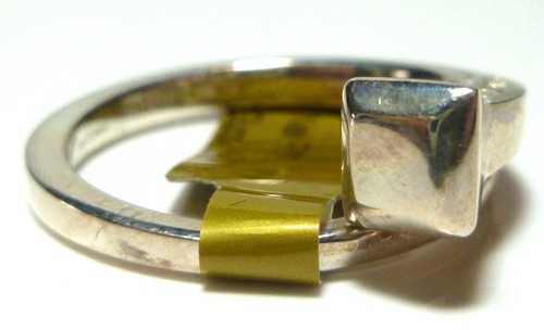 gucci watch italy with spike