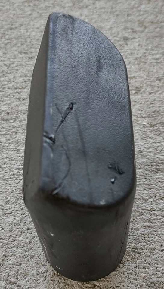 Pro-Form XP 70 Exercise Bike Model 831.21501.0 Parts Leg Foot End Cap Back - Image 3 of 4