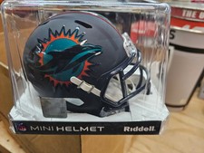 Miami Dolphins Collecting and Fan Guide 19