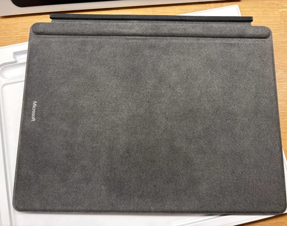 Microsoft Surface Pro X Signature Keyboard + Slim Pen Bundle (1864) QWERTZ - Bild 4 von 4