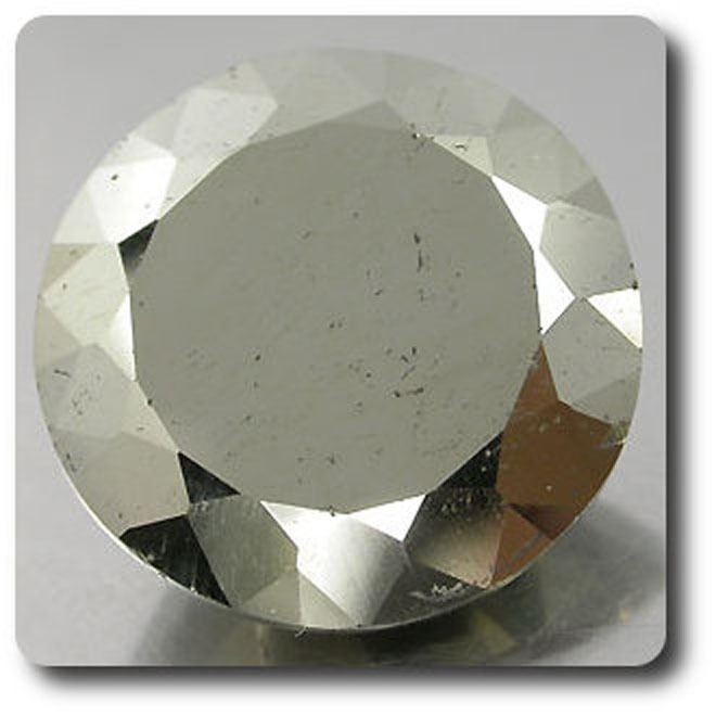 Pyrite véritable de 12.91 cts du Pérou pour créer des bijoux artisanaux uniques