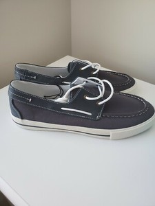 navy blue boat shoes
