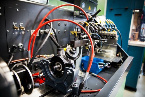 Einspritzdüse Injektor VW Audi 2,0 TDI 0445110369 03L130277J 03L130277Q BOSCH - Afbeelding 7 van 9