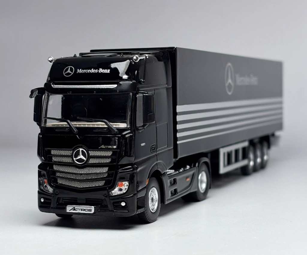 TM 1:64 Black Benz Actros Tractor Container Truck Model Diecast