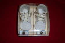 1970's Vintage Mrs. Day's Ideal Baby Shoes  Bell Shoelace Keepers Original Box