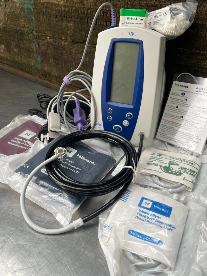 Монитор Welch Allyn 420 Spot Vital Signs 42 ТБ с аксессуарами - Изображение 2 из 4