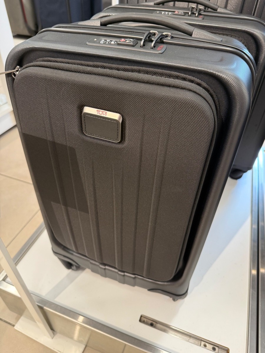 NEW Tumi V4 CONTINENTAL Front Pocket 4 Wheel Packing Suit Case