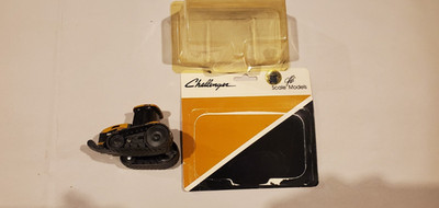 Caterpillar Challenger Farm Progress Show 2003 Ertel Scale Models 1:64