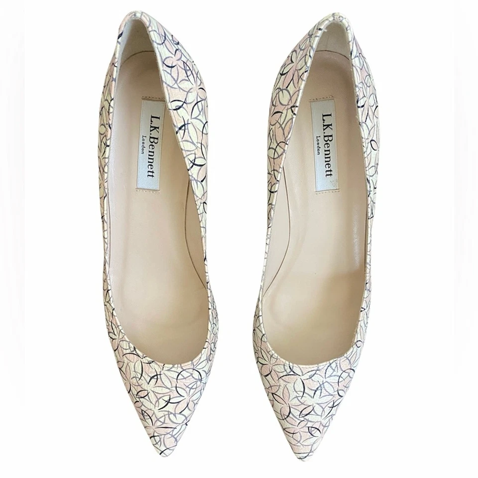 L.K Bennett Floral Puntera Punta Tacones Talla 38.5 (8.5 EE. UU.) Pétalo Rosa Pastel Foto 4 de 4