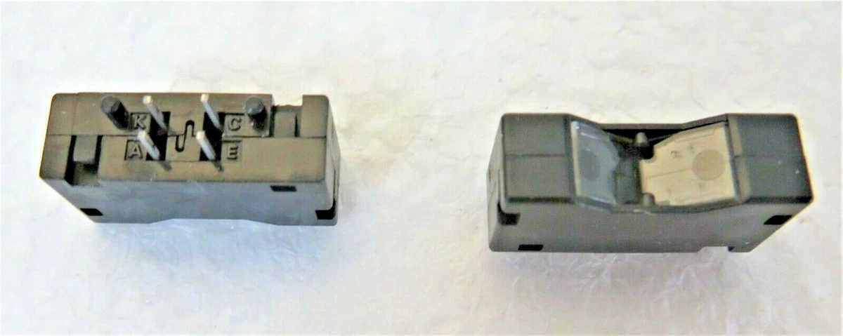 EE-SY190 OMRON DIFFUSE PHOTOELECTRIC LINEAR SENSOR 0.05-0.60mA 2-PC LOT