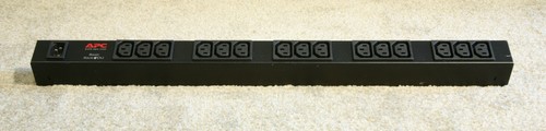 APC AP 9568 Zero U PDU - neu im Karton - 10 AMP 15x Buchse - Bild 3 von 9