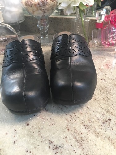 DANSKO "Pippa" Thermoplastic Clogs/Mules Cutout Studded 41 = US 10.5-11 - Picture 10 of 12