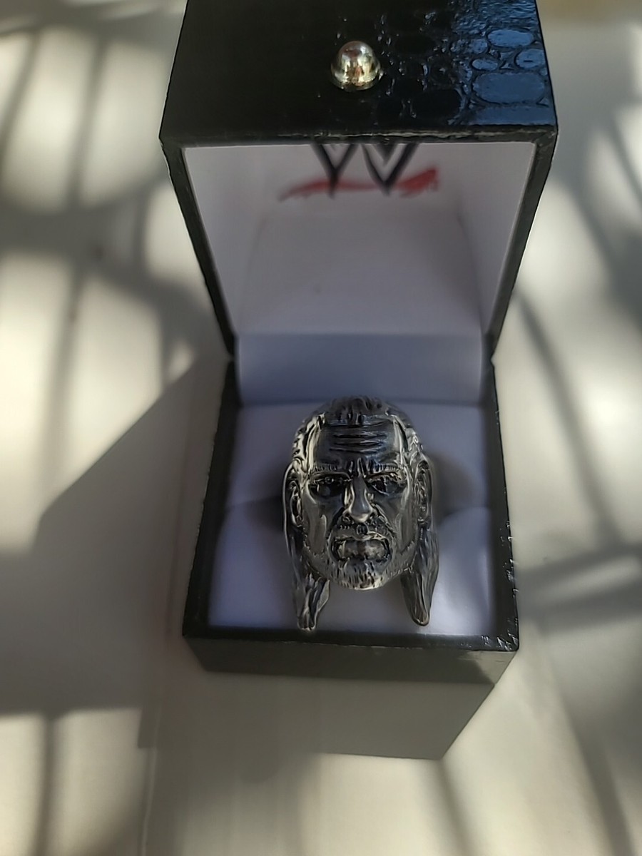 WWE silver リング Triple H (JAPAN限定品)レア WWE silver リング Triple H (JAPAN限定品)レア