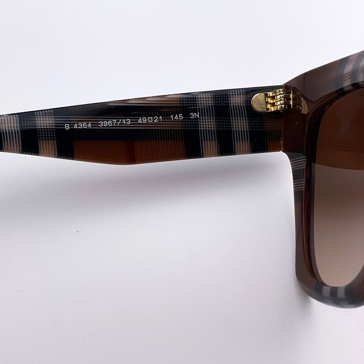 Authentic NEW BURBERRY BE4364 3967/13 WOMEN\'S
SUNGLASSES B 4364 Sunglasses Burberry Kitty BE 4364 (396713) BE4364 Woman  main image 4