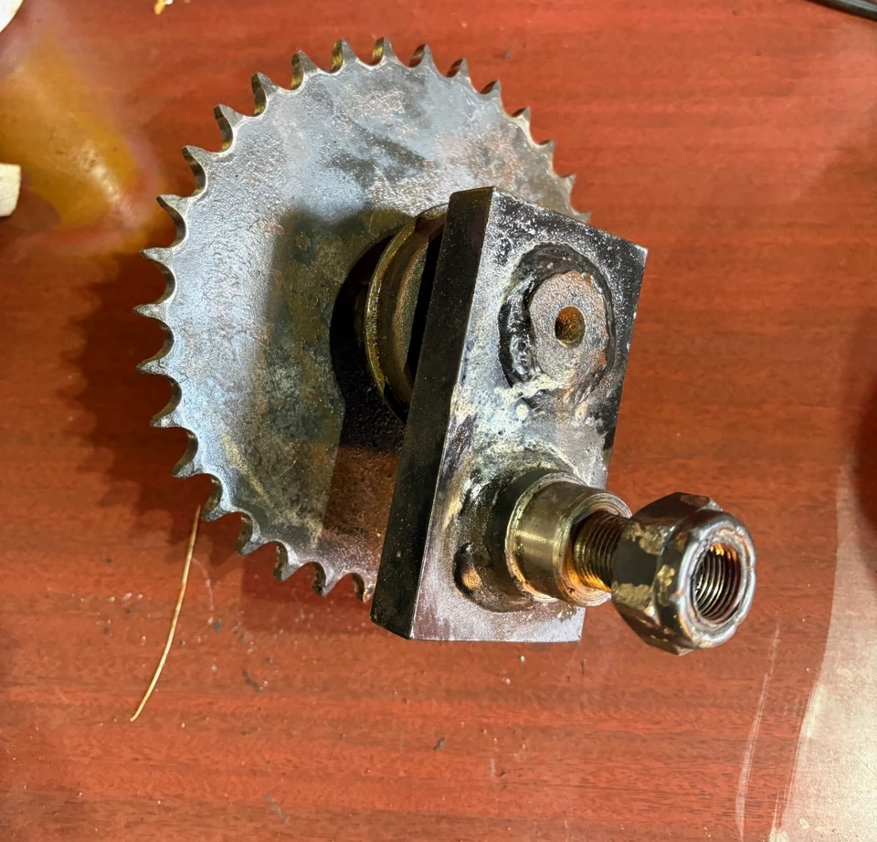 Engranaje de manivela larga aireador verde Toro 09110 - 66-4030 Foto 4 de 4