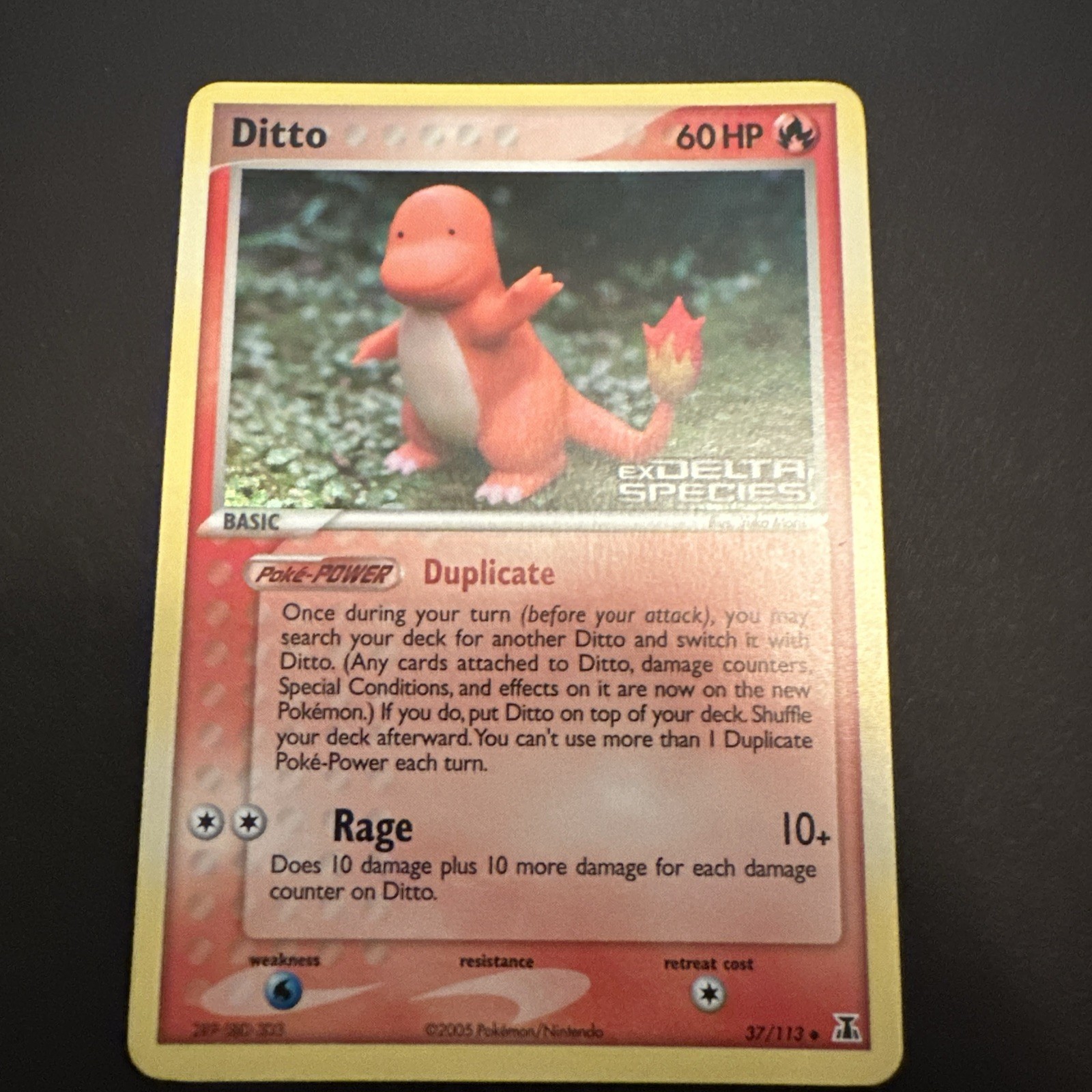 Ditto [Charmander] 37/113 EX Delta Species Pokemon Card Reverse Holo Rare - MINT