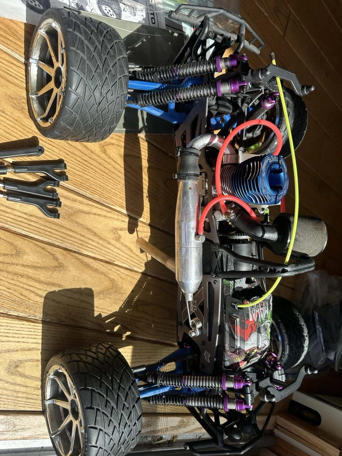 Picture 21 of 24