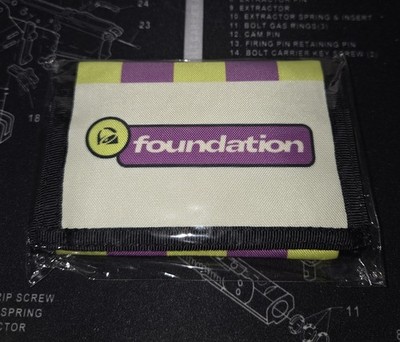 Taco Bell Foundation Wallet Employee Exclusive Trifold Vel-cro With Zipper More
