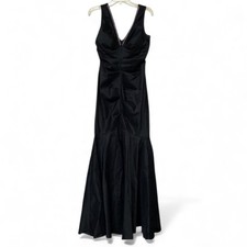 NV Couture Ruched Mermaid Evening Black Gown Size 8